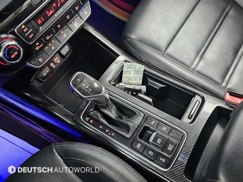 KIA Sorento - Vista 9