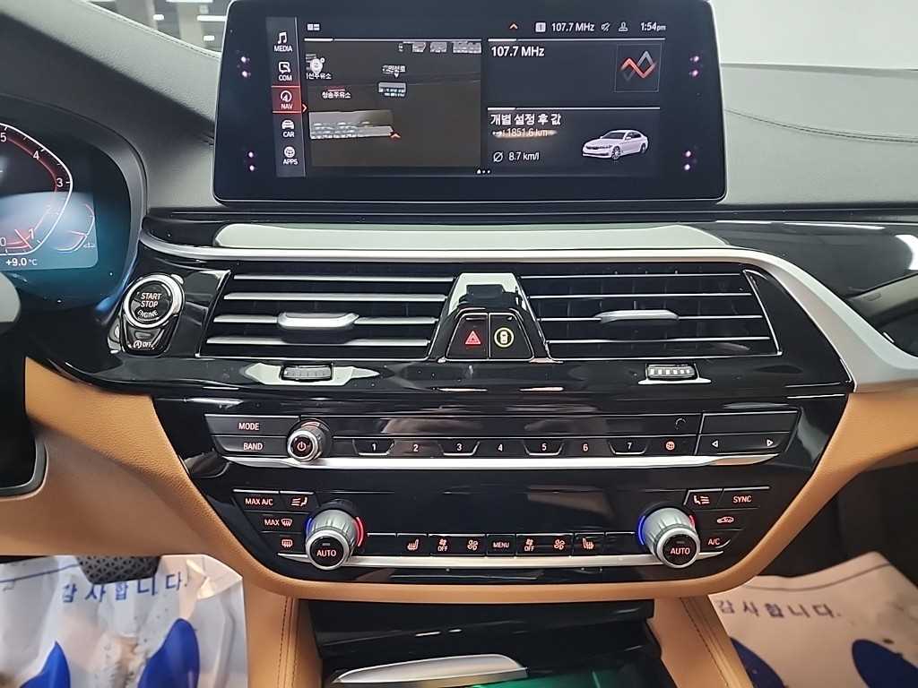 BMW 5 Series - Vista 10