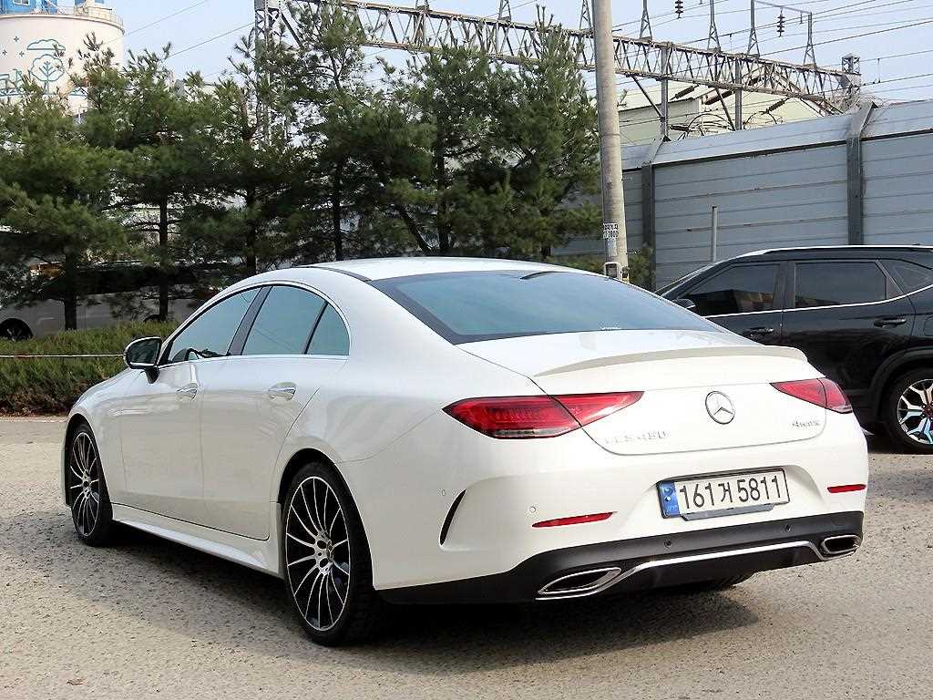 Mercedes Benz CLS Class - Vista 3