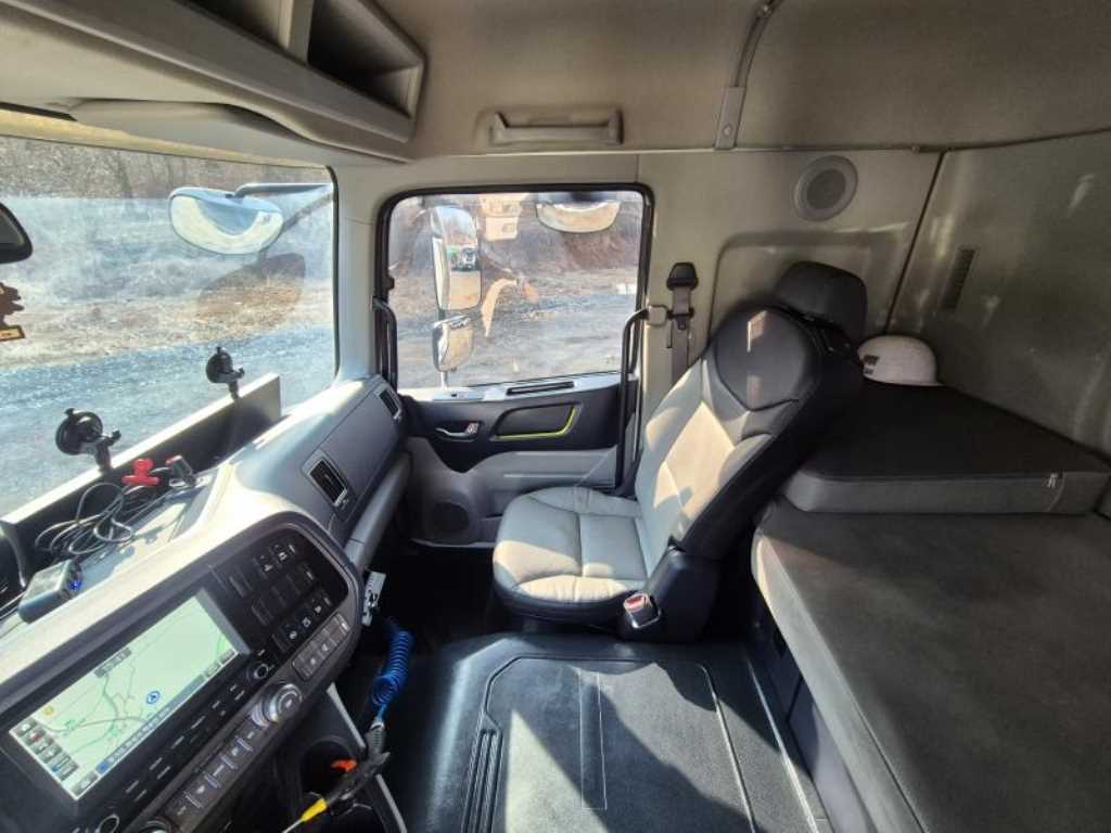 medium and large cargo truck 2021 Blanco - Importación desde Corea - HF Imports Iquique - Foto 17