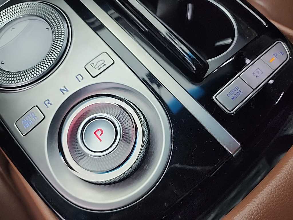 Genesis G80 - Vista 8