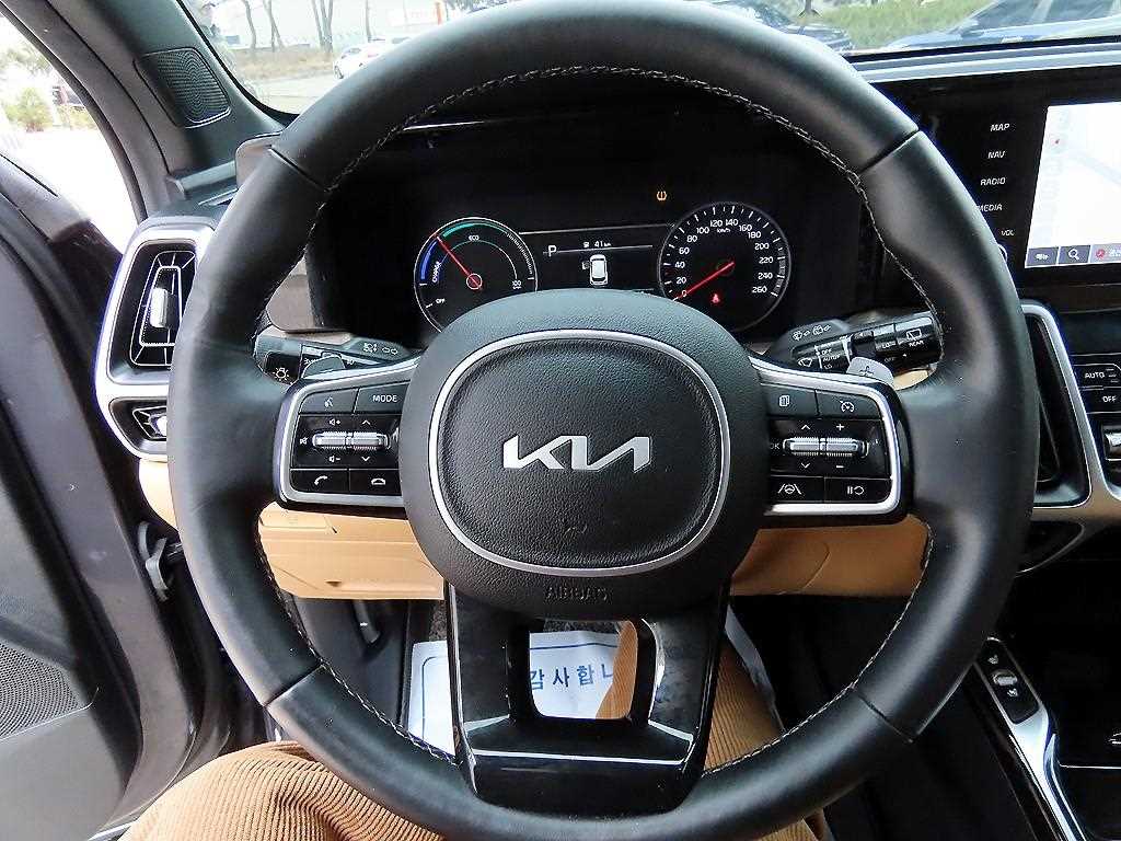 KIA Sorento - Vista 8