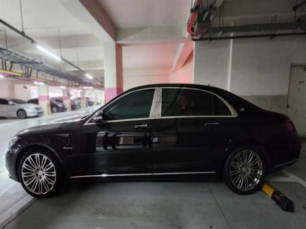 Mercedes Benz S Class - Vista 3