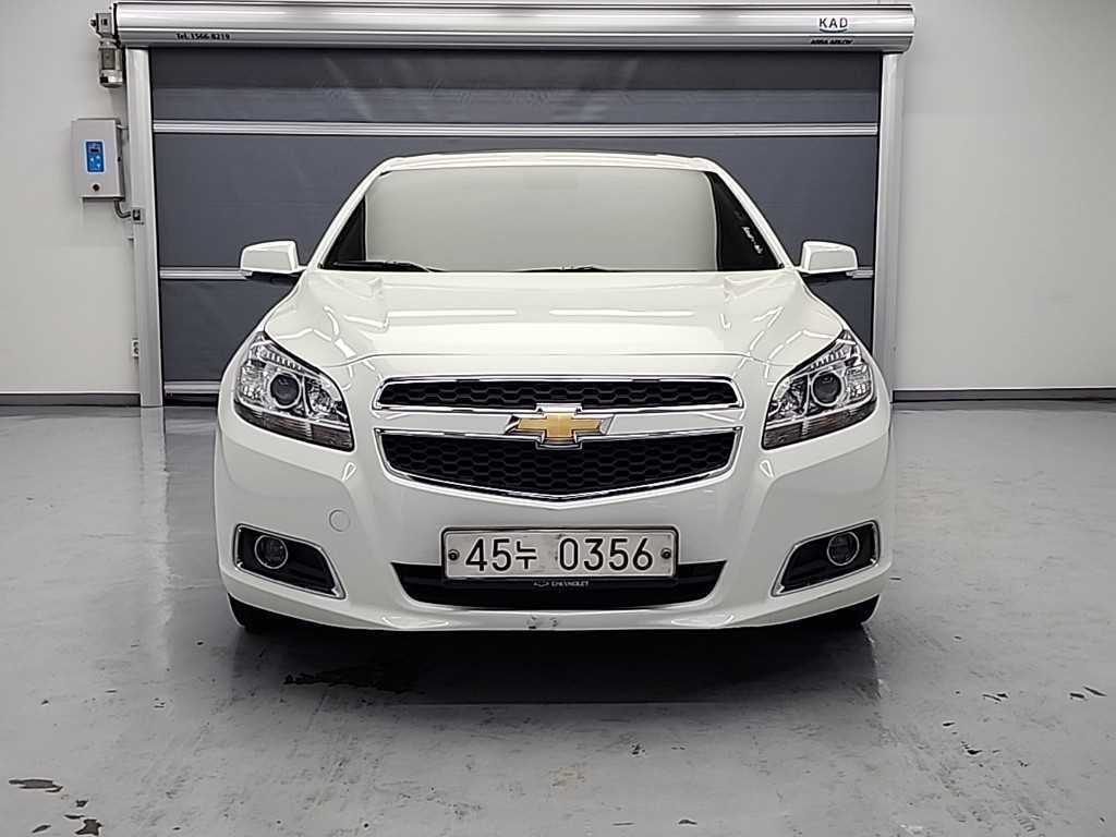 Chevrolet Malibu - Vista 2