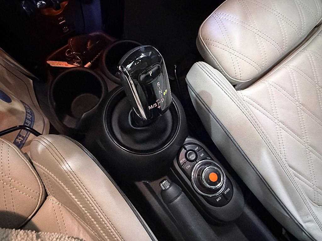 Mini Cooper - Vista 12