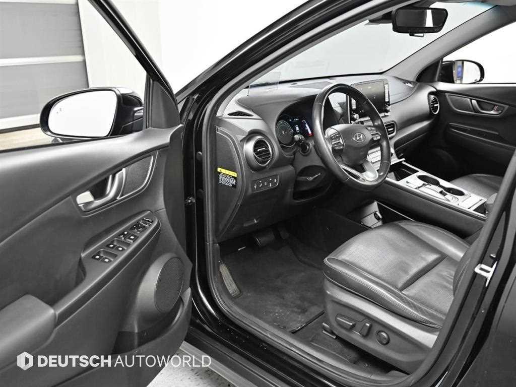 HYUNDAI Kona - Vista 11