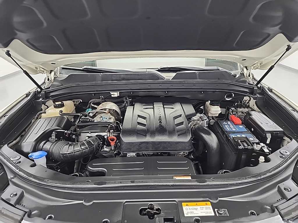 Ssangyong Rexton - Vista 5