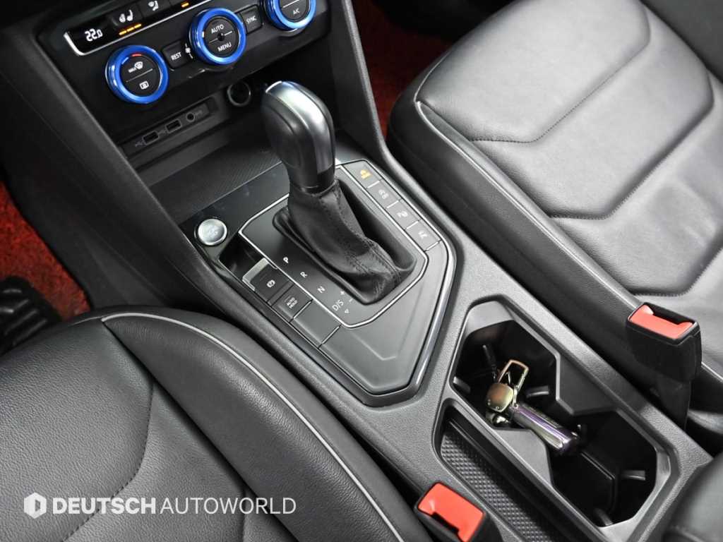 Volkswagen Tiguan - Vista 9