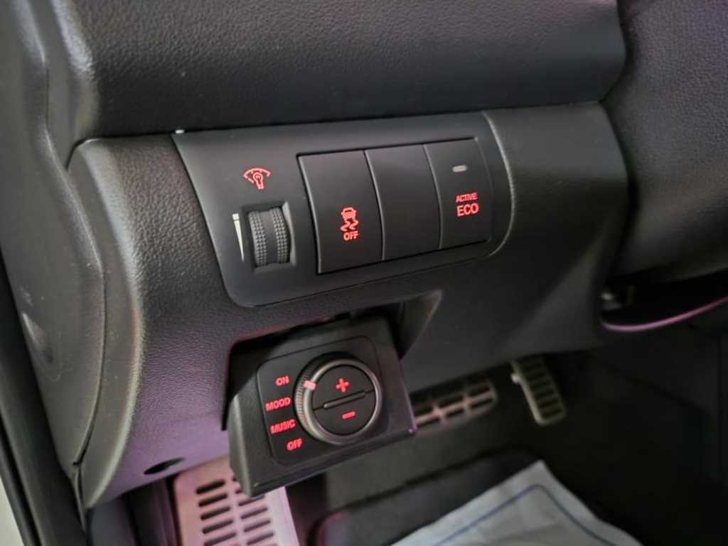 KIA Forte 2011 Blanco - Importación desde Corea - HF Imports Iquique - Foto 17