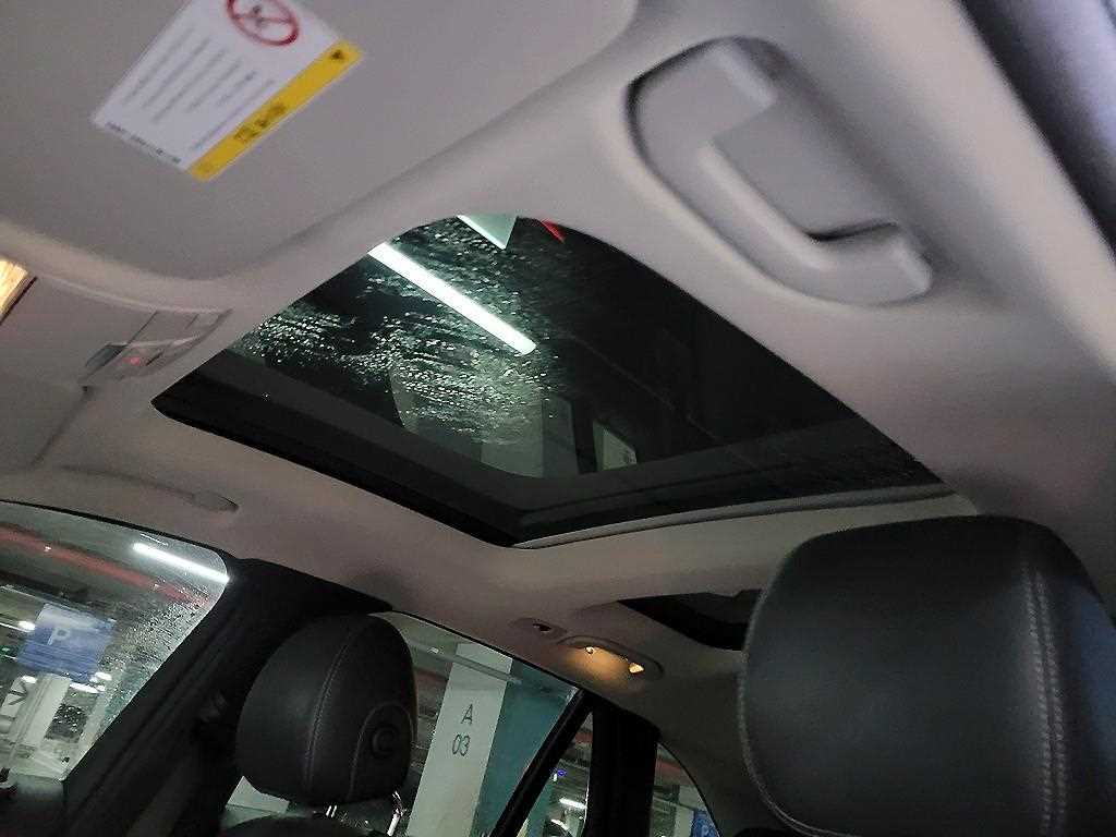 Mercedes Benz GLC Class 2018 Blanco - Importación desde Corea - HF Imports Iquique - Foto 15