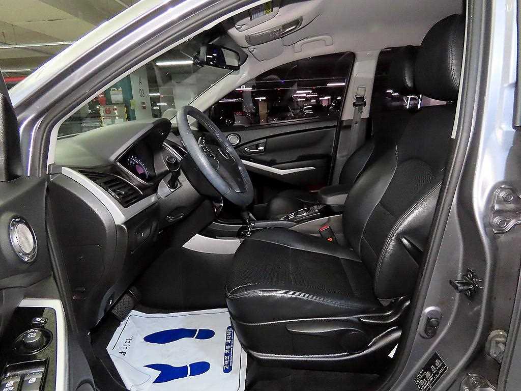 Ssangyong Korando - Vista 6