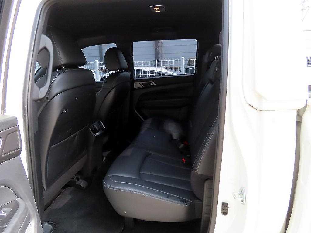 Ssangyong Rexton - Vista 6