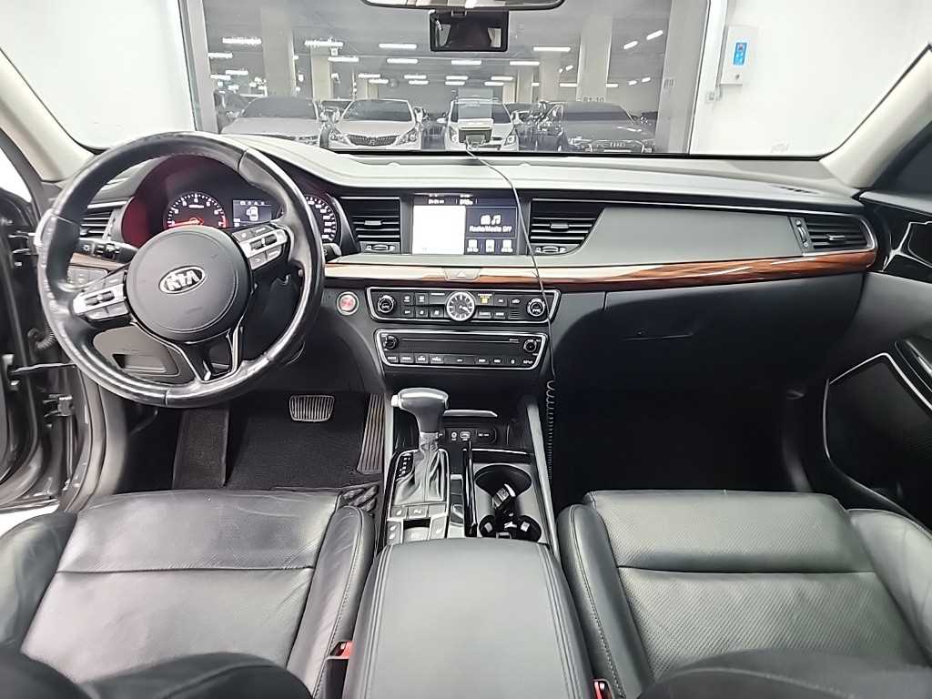 KIA K7 - Vista 7