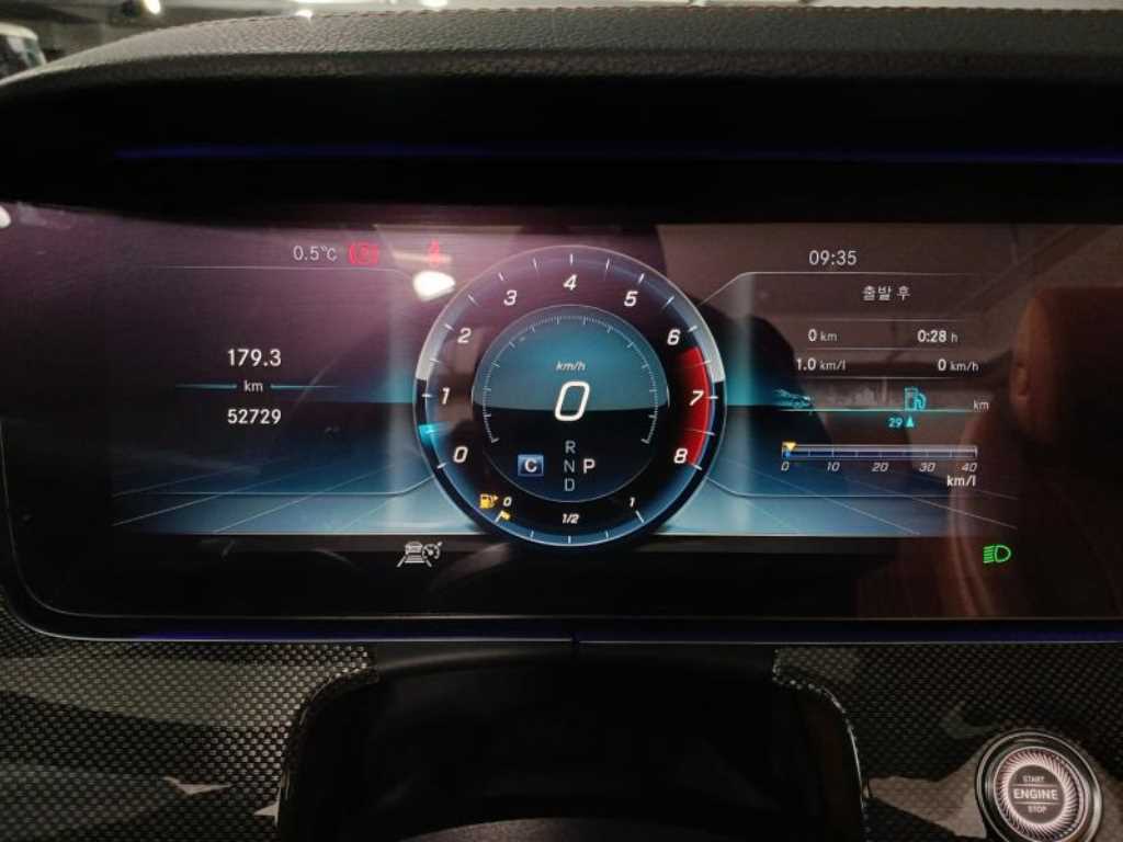 Mercedes Benz E class - Vista 10