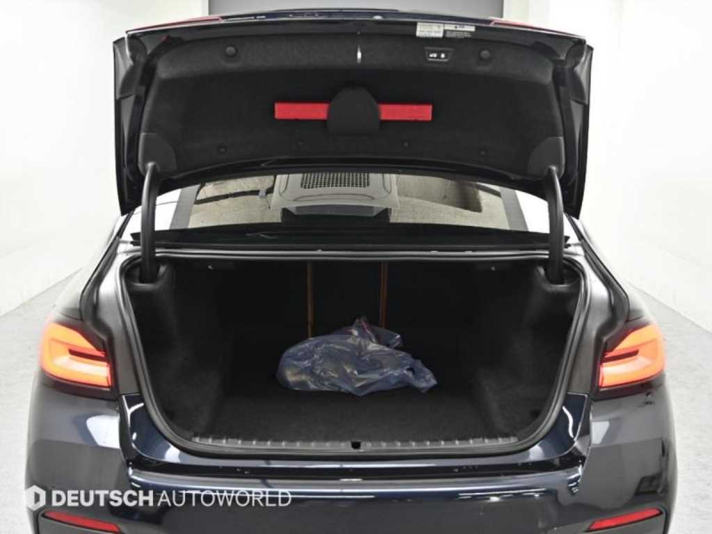 BMW 5 Series 2022 Negro - Importación desde Corea - HF Imports Iquique - Foto 19