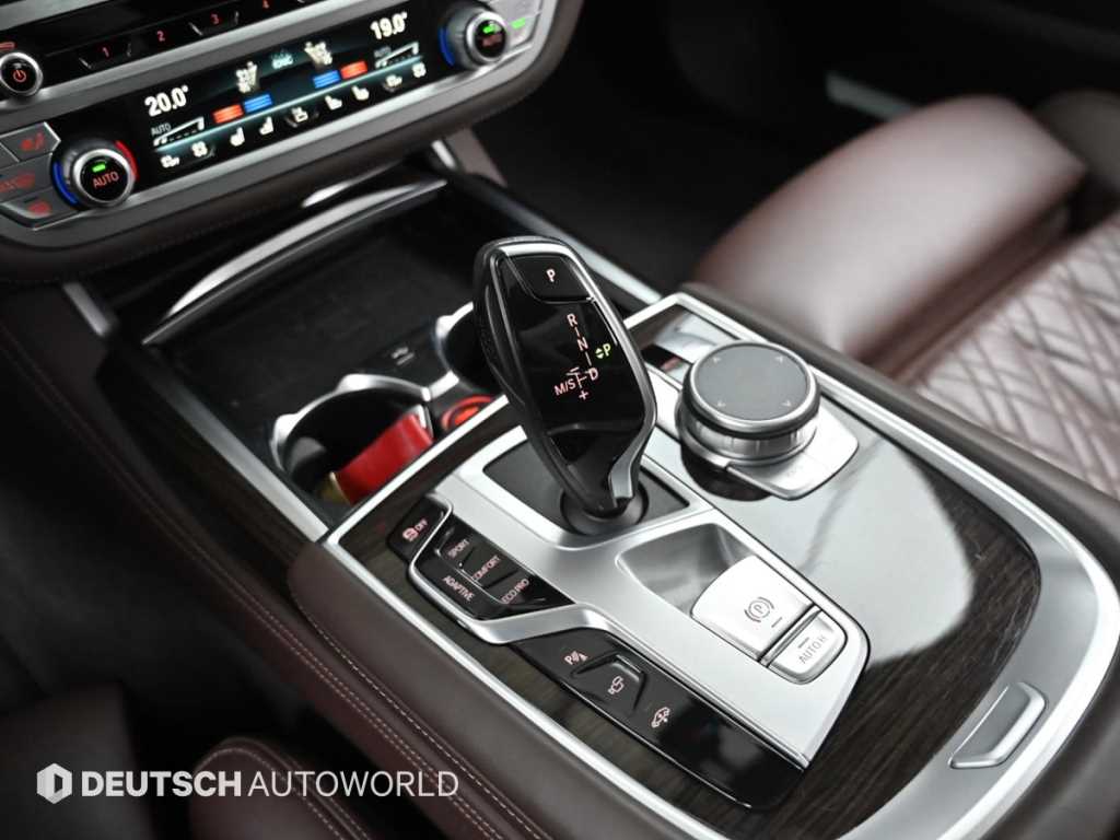 BMW 7 Series - Vista 9