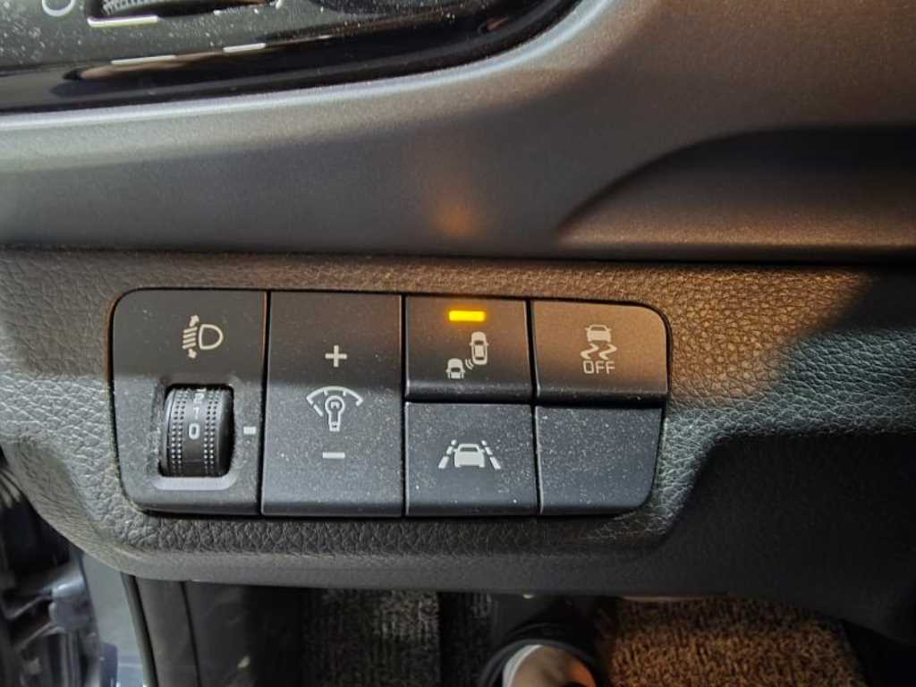 KIA Stonic - Vista 7