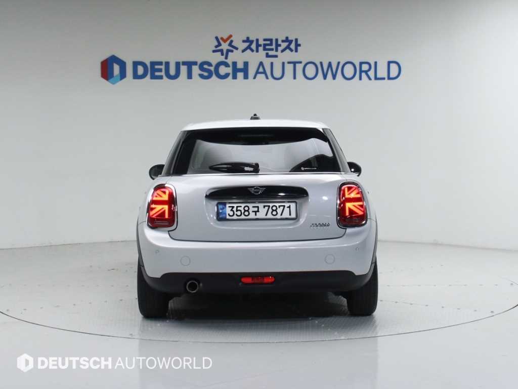 Mini Cooper - Vista 4