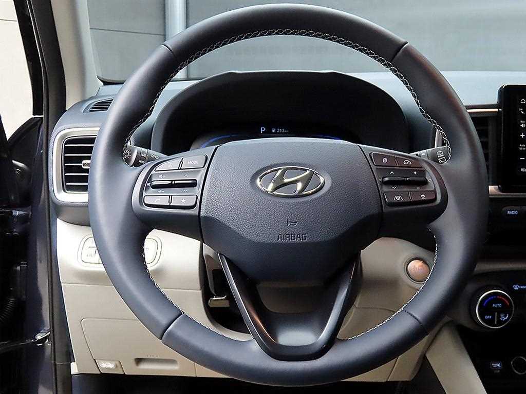 HYUNDAI Venue - Vista 9
