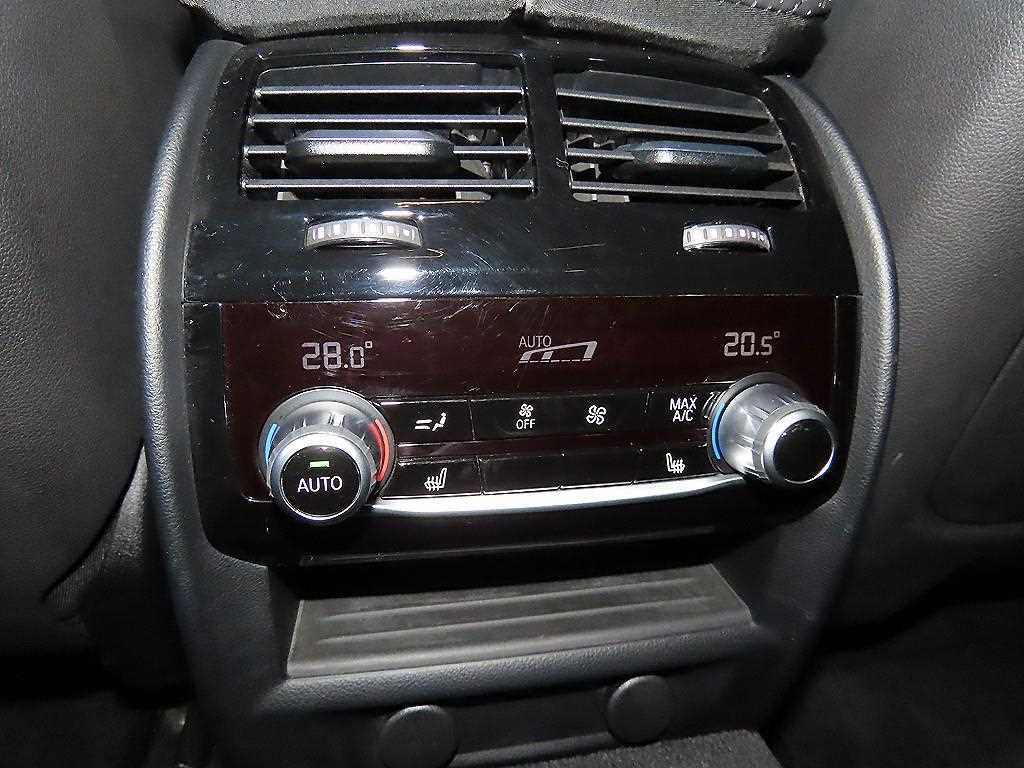 BMW 5 Series 2019 Gris - Importación desde Corea - HF Imports Iquique - Foto 14