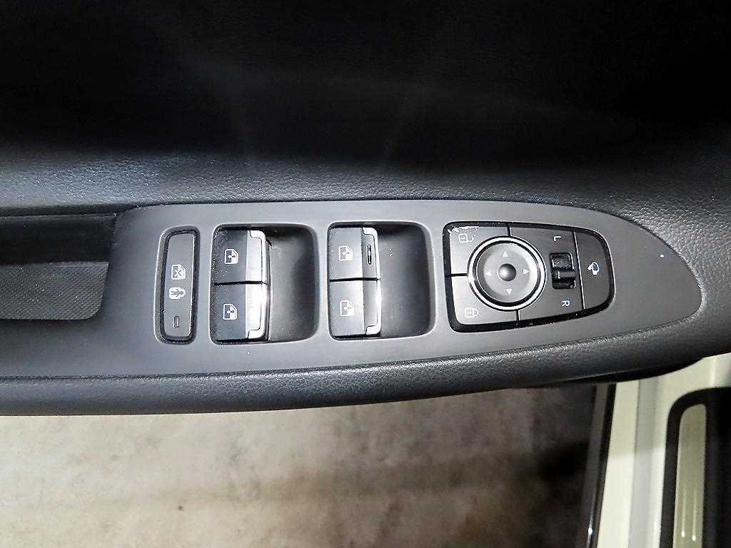 HYUNDAI Grandeur 2020 Blanco - Importación desde Corea - HF Imports Iquique - Foto 13