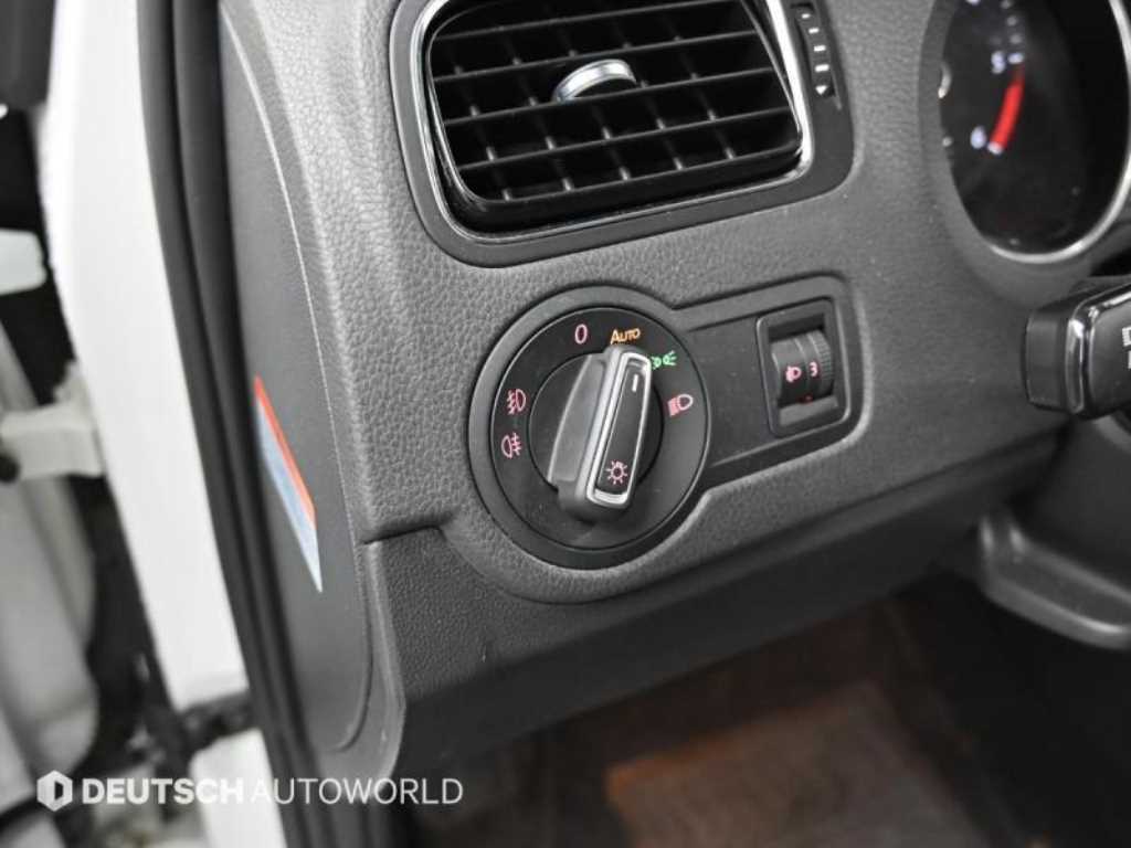 Volkswagen polo 2016 Blanco - Importación desde Corea - HF Imports Iquique - Foto 17