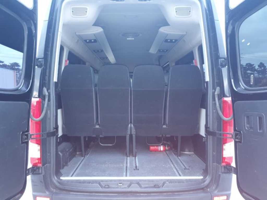 HYUNDAI Solati - Vista 6