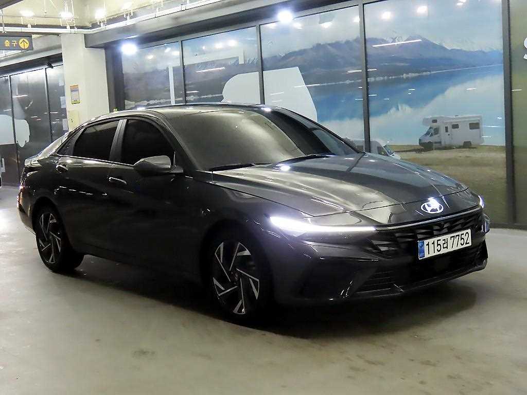 HYUNDAI Avante 2026 - Importación desde Corea - HF Imports Iquique - Foto 1