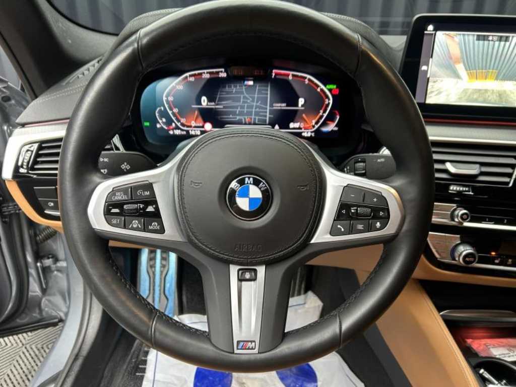 BMW 5 Series - Vista 9