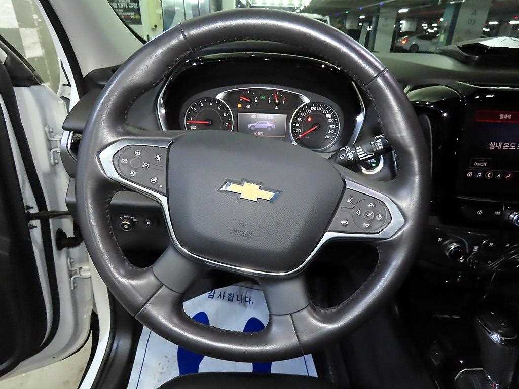 Chevrolet Travers - Vista 8