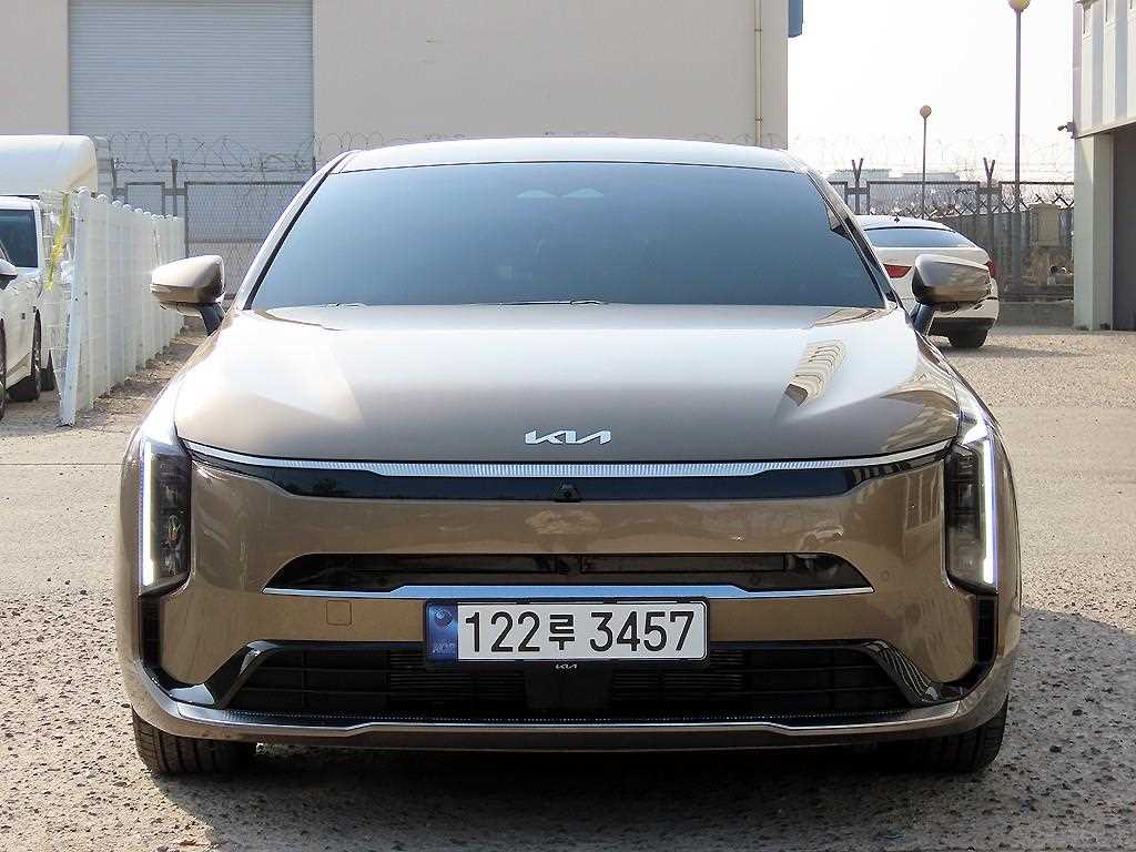 KIA K8 2025 Gold color - Importación desde Corea - HF Imports Iquique - Foto 1