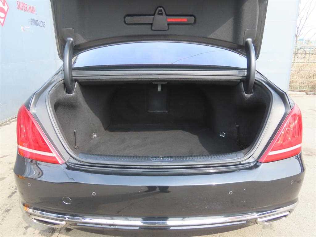 Genesis EQ900 - Vista 5