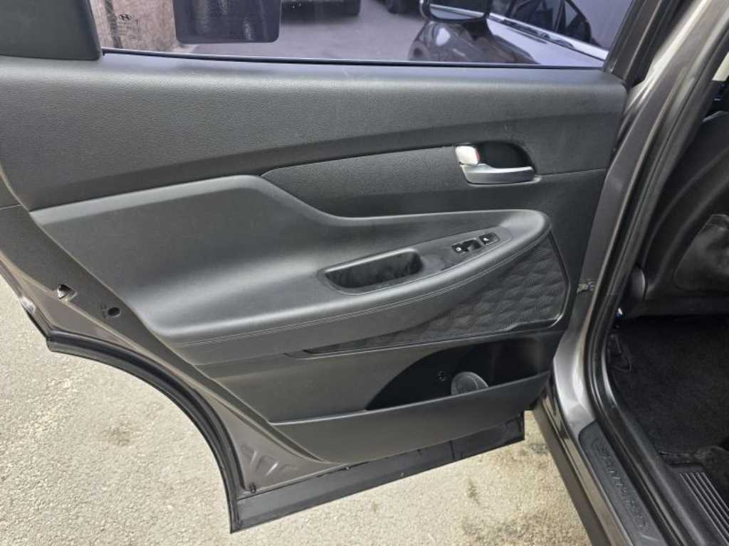 HYUNDAI Santa Fe - Vista 6