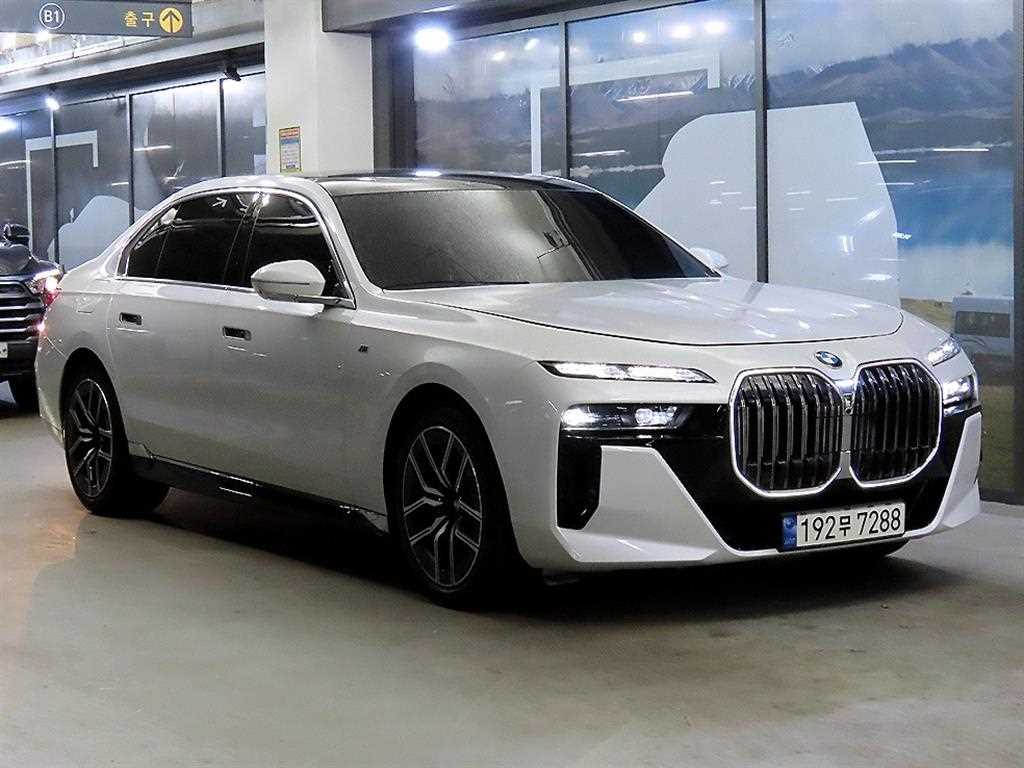 BMW 7 Series 2024 Blanco - Importación desde Corea - HF Imports Iquique - Foto 1