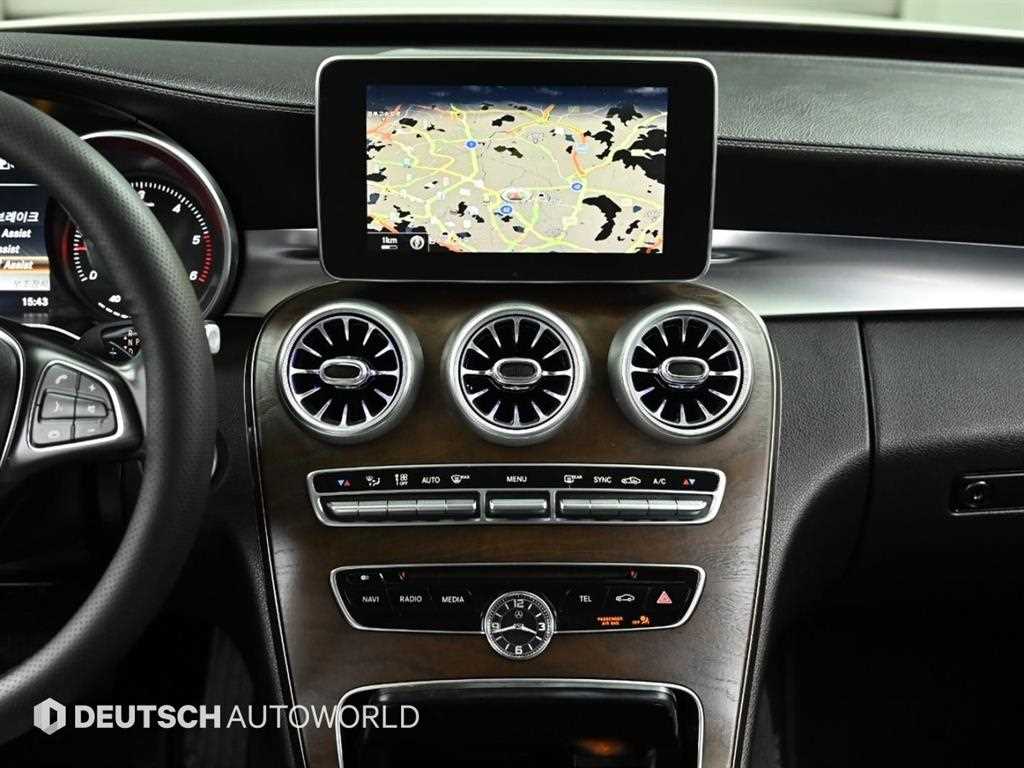 Mercedes Benz C Class 2015 Blanco - Importación desde Corea - HF Imports Iquique - Foto 14