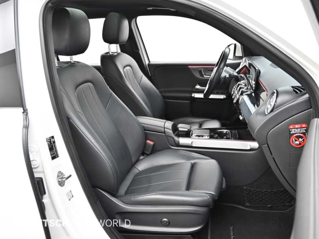 Mercedes Benz GLB Class - Vista 10