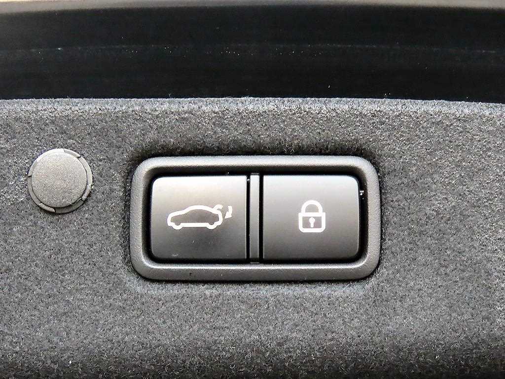 HYUNDAI Grandeur 2020 Negro - Importación desde Corea - HF Imports Iquique - Foto 17