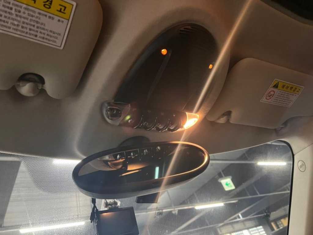 Mini Countryman - Vista 12