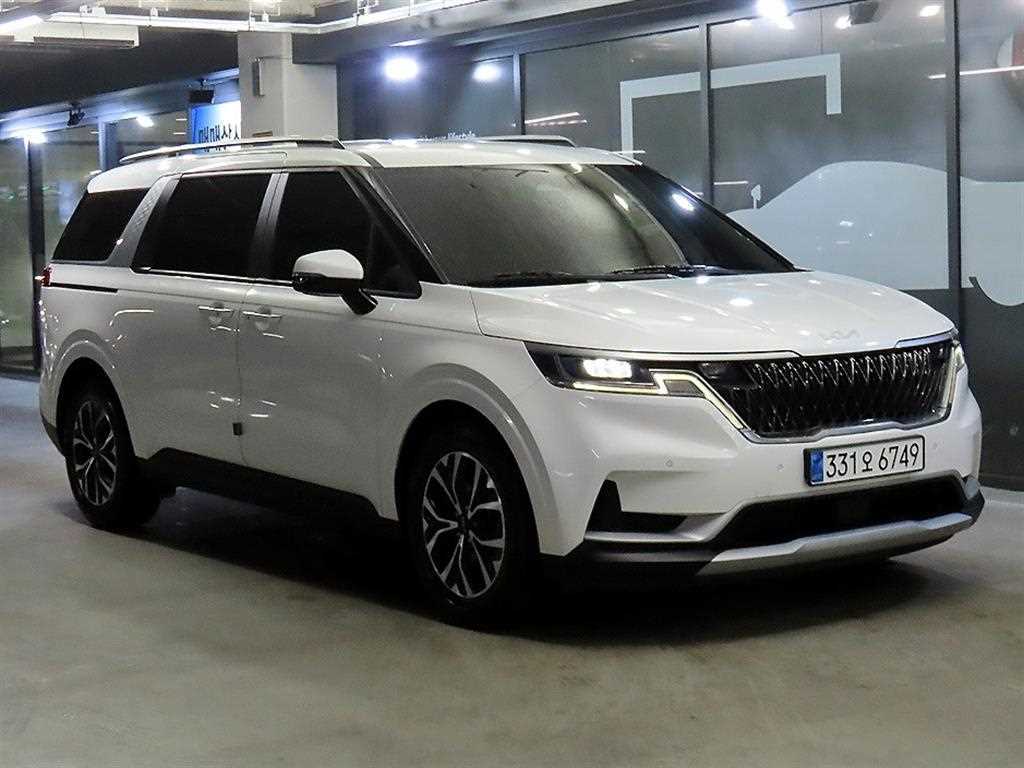 KIA Carnival 2022 Blanco - Importación desde Corea - HF Imports Iquique - Foto 1