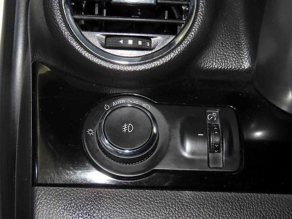 Chevrolet Orlando 2016 Blanco - Importación desde Corea - HF Imports Iquique - Foto 14