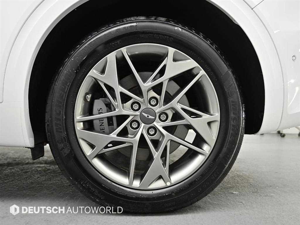 Genesis GV70 - Vista 6