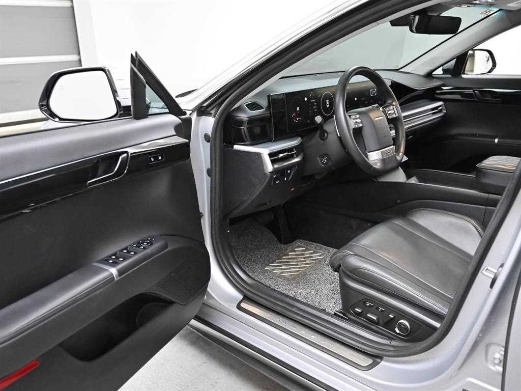 HYUNDAI Grandeur - Vista 10