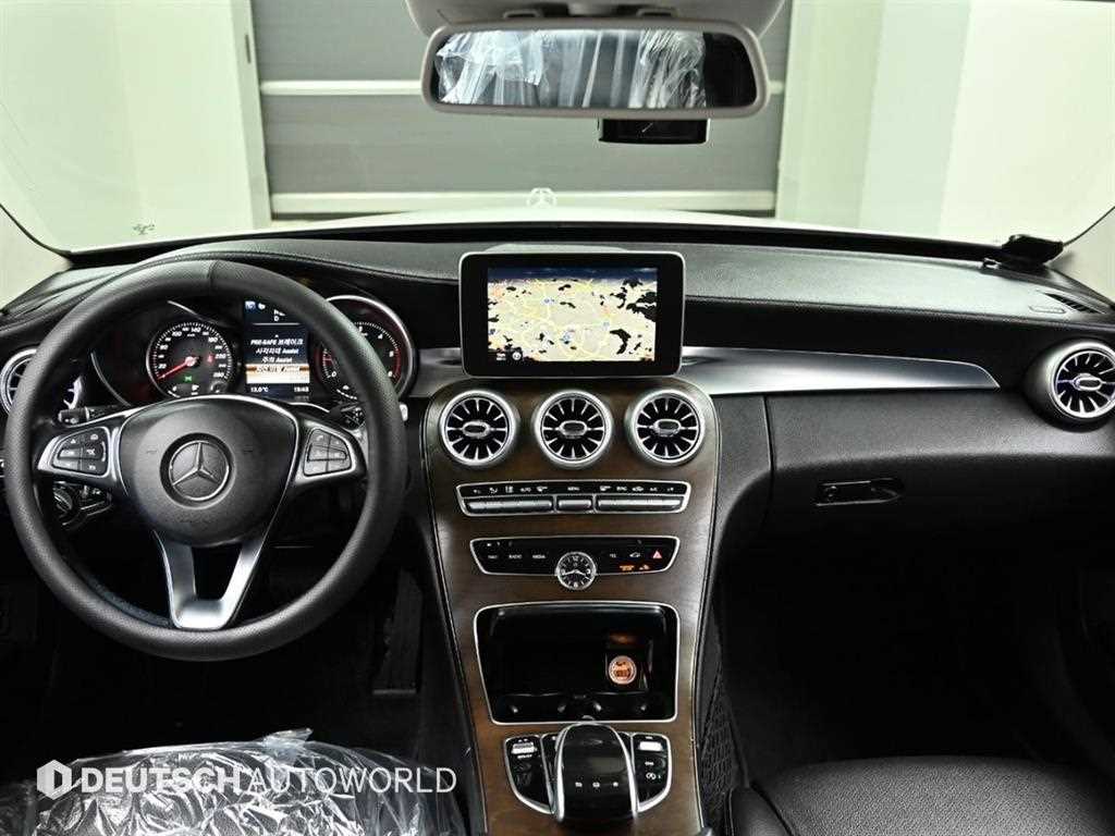 Mercedes Benz C Class - Vista 7