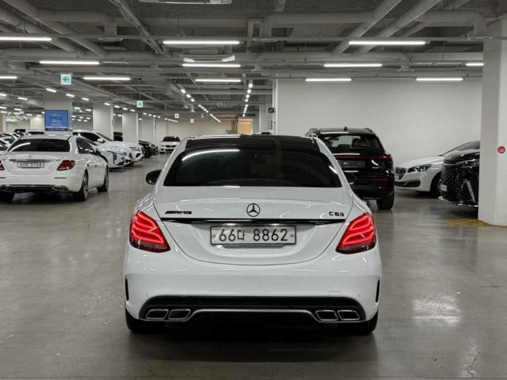 Mercedes Benz C Class - Vista 6