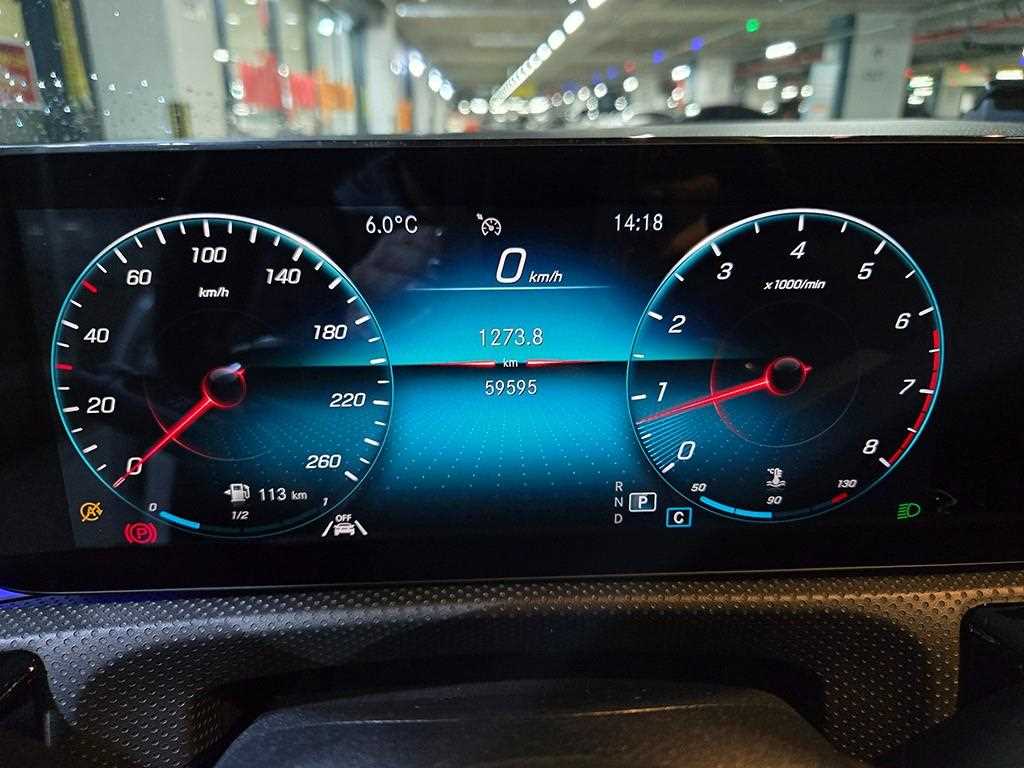 Mercedes Benz CLA Class - Vista 9