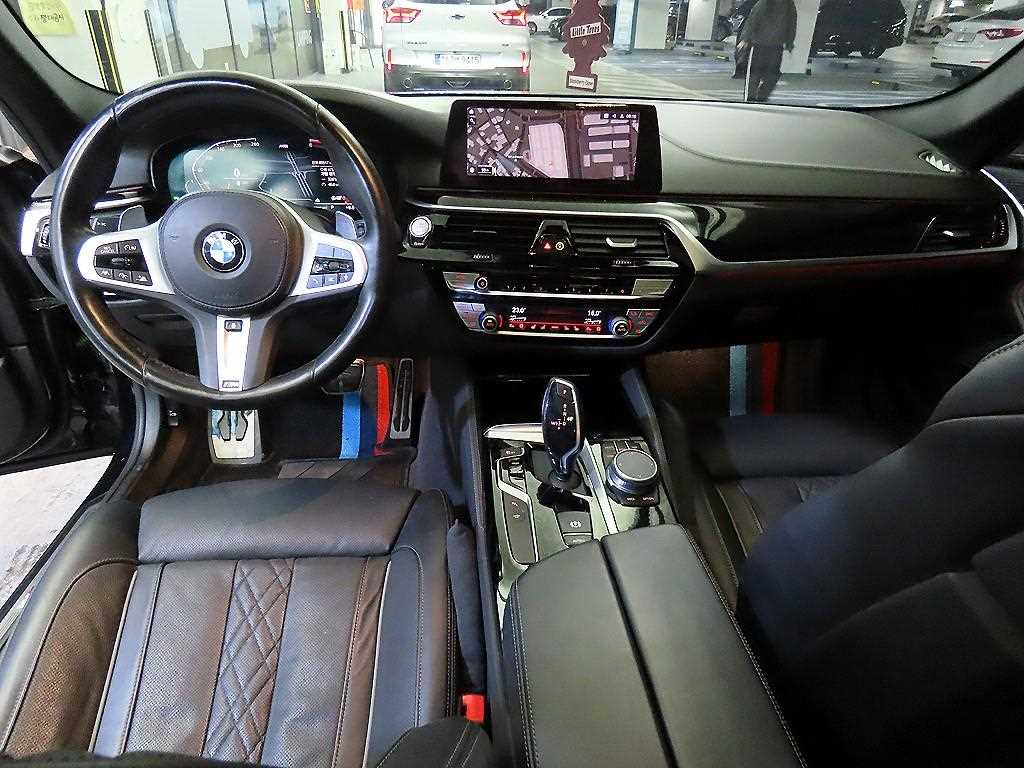 BMW 5 Series - Vista 10