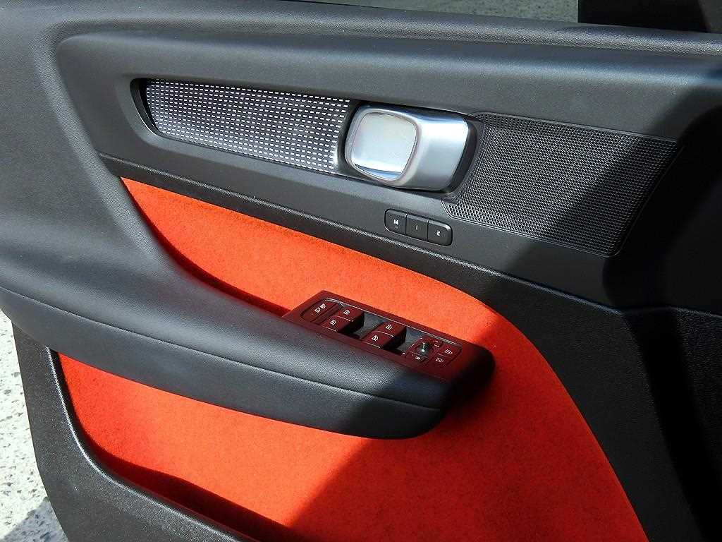 Volvo XC40 - Vista 11