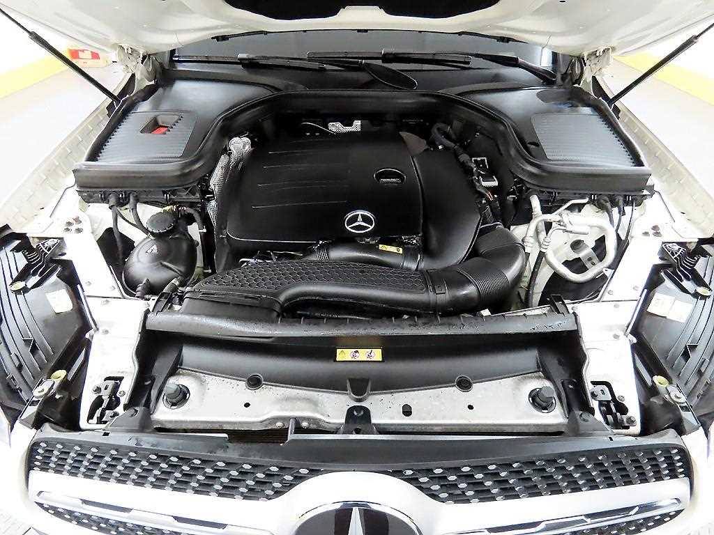 Mercedes Benz GLC Class 2020 Blanco - Importación desde Corea - HF Imports Iquique - Foto 19