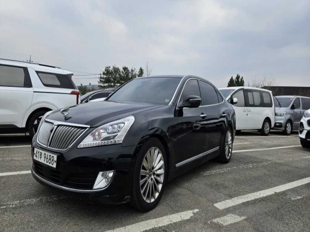 HYUNDAI Equus - Vista 2