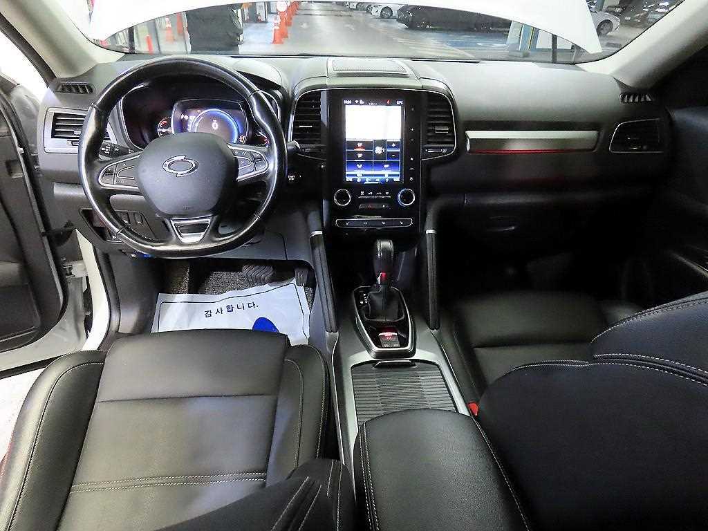 SAMSUNG QM6 - Vista 10